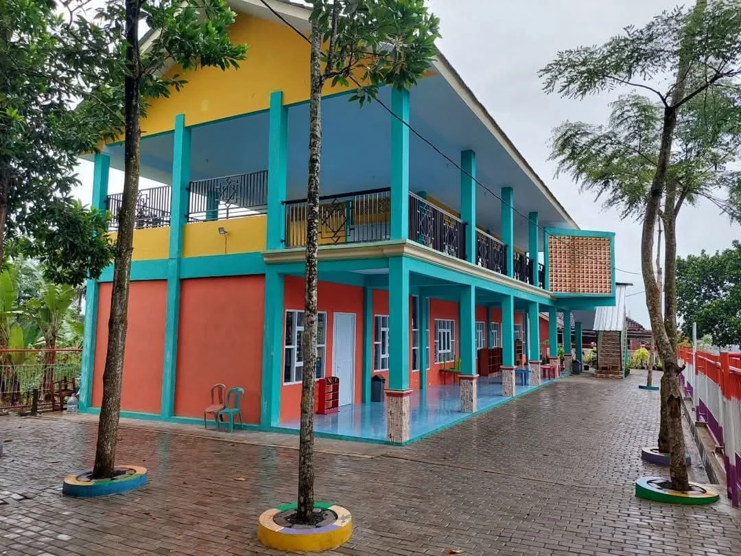 PROFIL GURU RA AL-QUDWAH