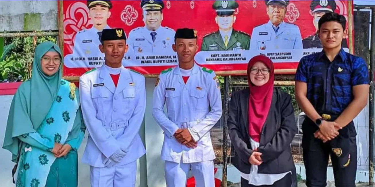 Ridho dan Fathul Siswa SMATA Terpilih Jadi Paskibra HUT RI ke-81 di Kalanganyar